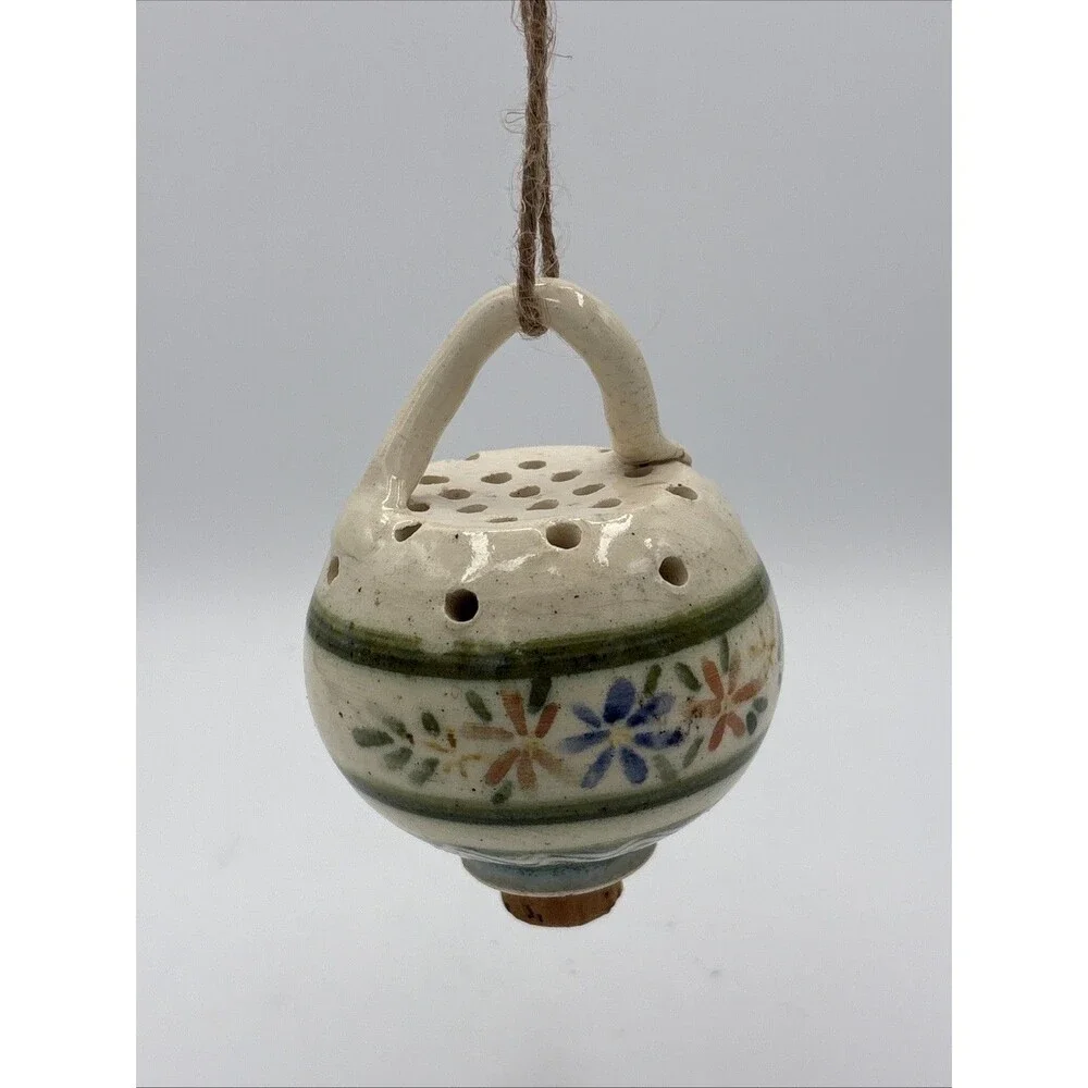 VTG Hand Painted Ceramic Pomander Scent Ball Floral Scentomander Potpourri